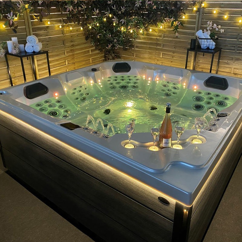 Villa Bahçesi İçin Sıcak Küvet - Home Bathroom Jacuzzi incelemesi ve fiyatı